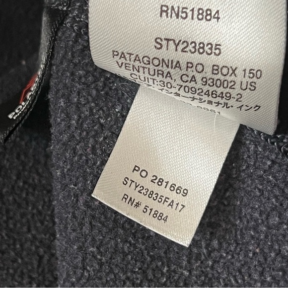 Patagonia Crosstrek 1/4-Zip - Picture 4 of 5